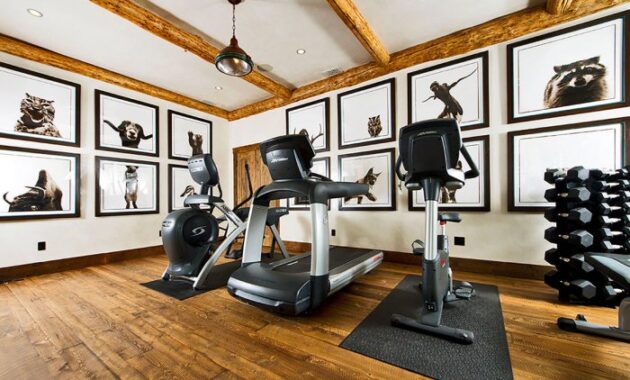 How to decorate a exercise room