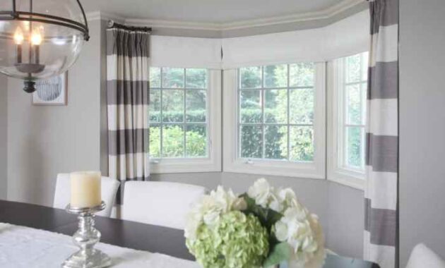 How to decorate bay window with curtains