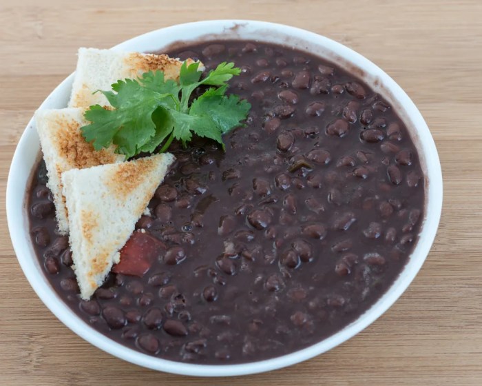 How to cook dried black beans cuban style