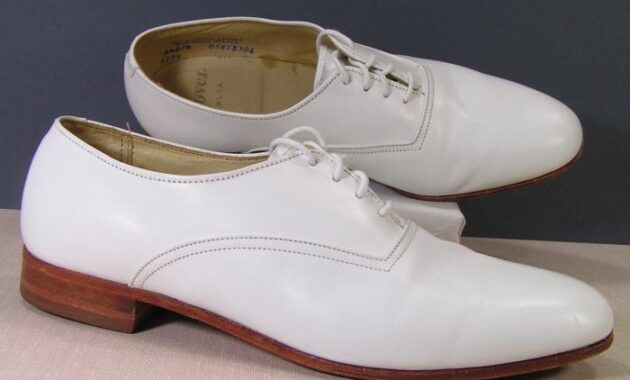 Vintage mens white dress shoes