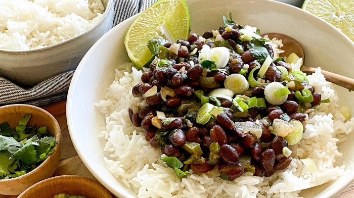 Bean soup canned