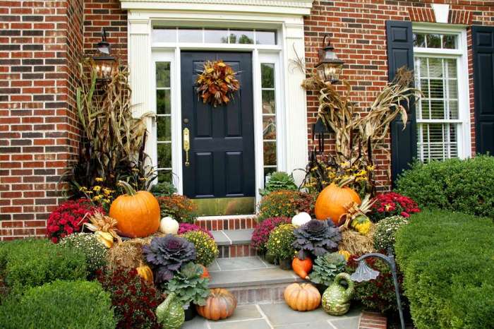 When do we start decorating for fall